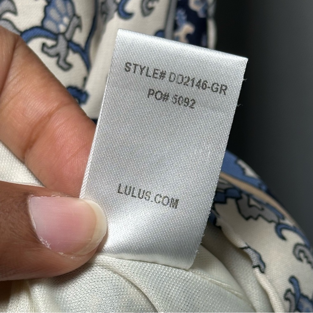 Lulu's Marketplace Blue Mosaic Print Shift Dress Size Large - Picture 8 of 16